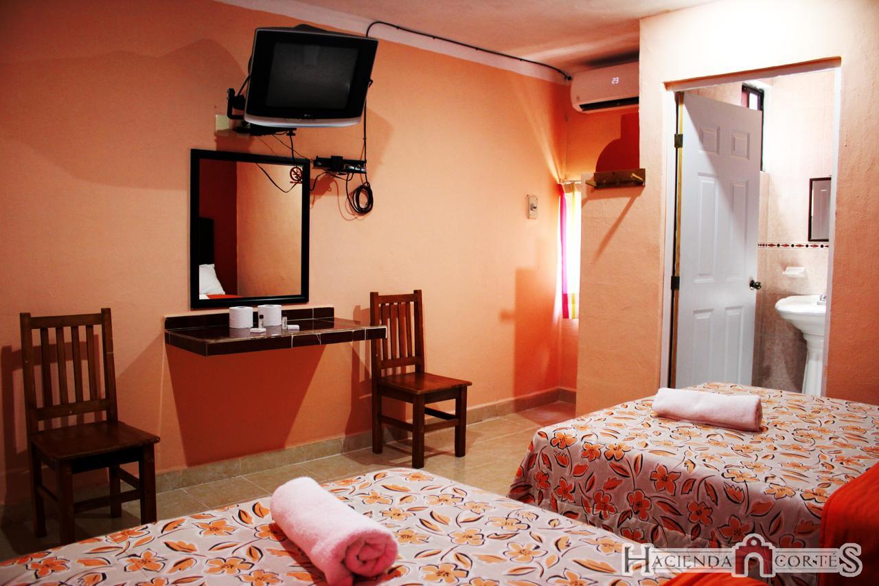 Hotel Hacienda Cortes Merida Exterior photo